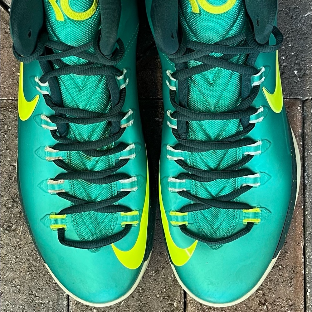 Nike KD5 ‘The Hulk’ basketball sneakers - Picture 10 of 11